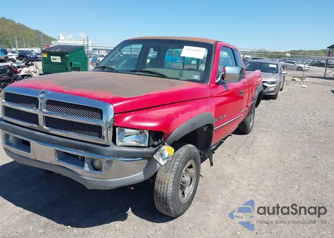 1995 Dodge Ram 1500 z USA, uszkodzony, nr VIN 3B7HF13Y1SM138719